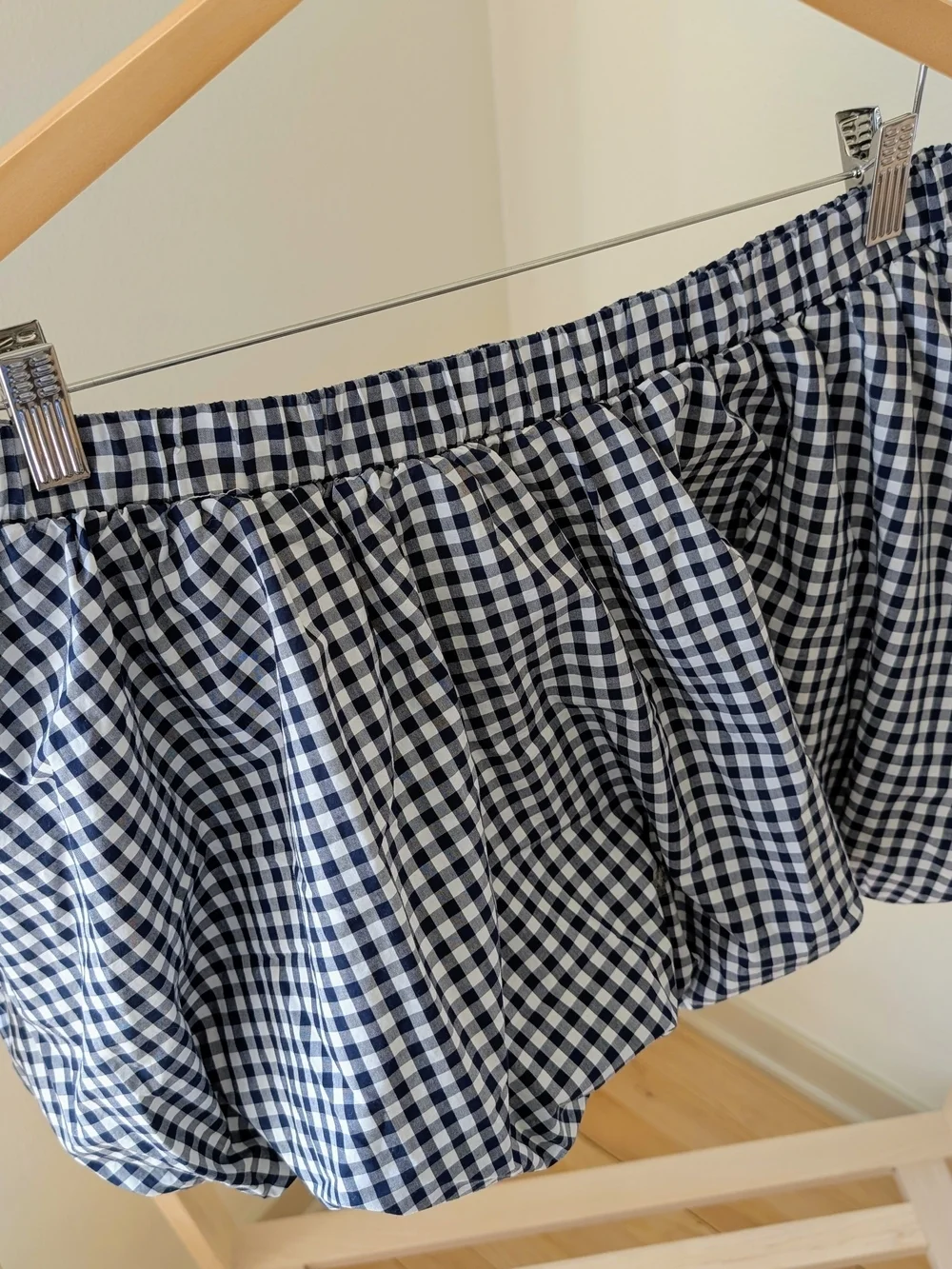 NEW Aritzia Sunday Best Low Rise Bubbly Gingham Poplin Mini Skirt - M